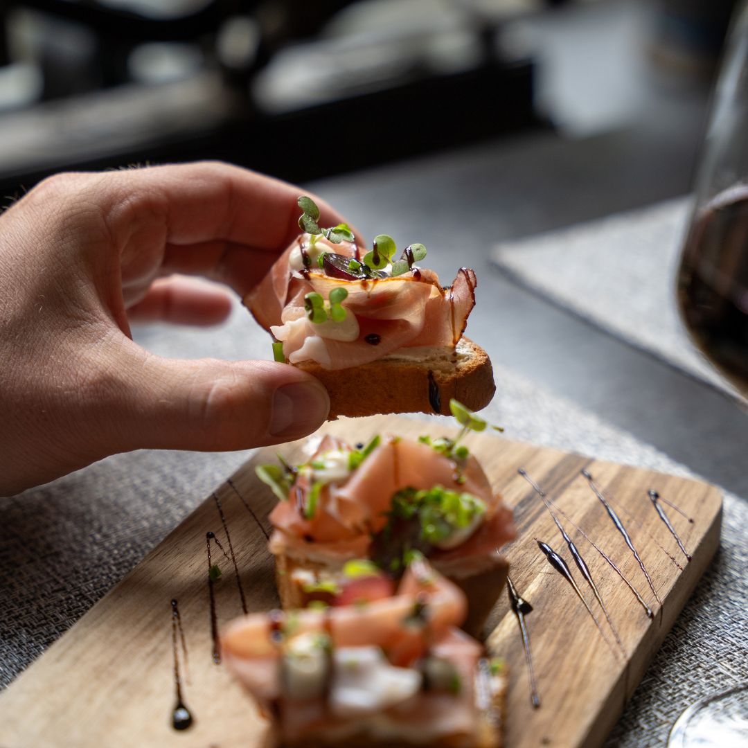 amuse brioche met schwarzwalder Schinken