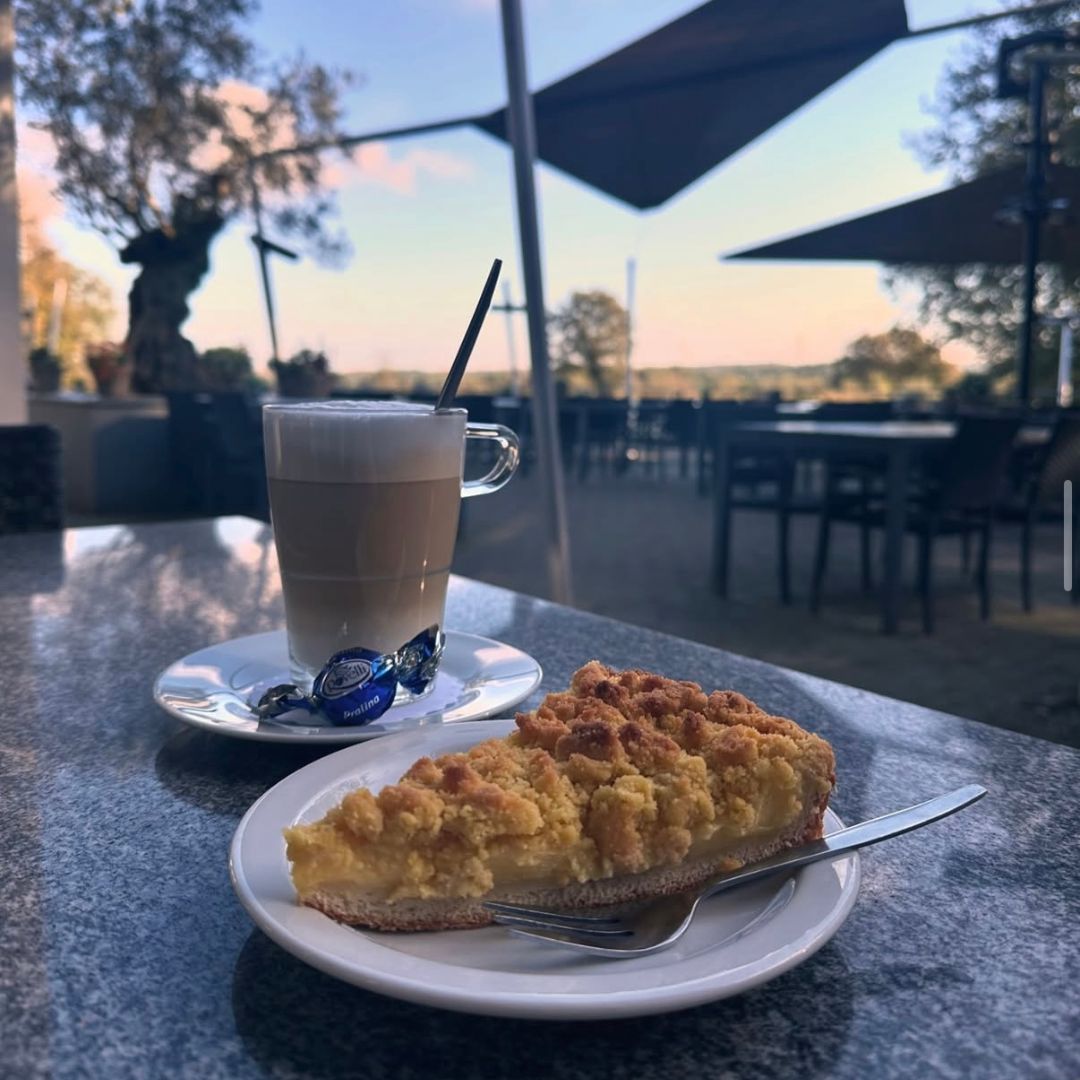 Vlaai en koffie bij Schrieversheide
