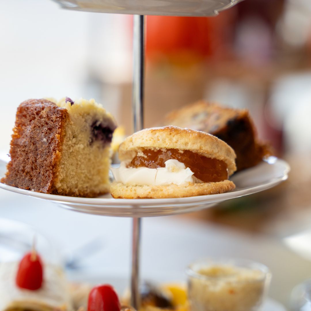 High tea bij Brasserie & Beachclub Vios