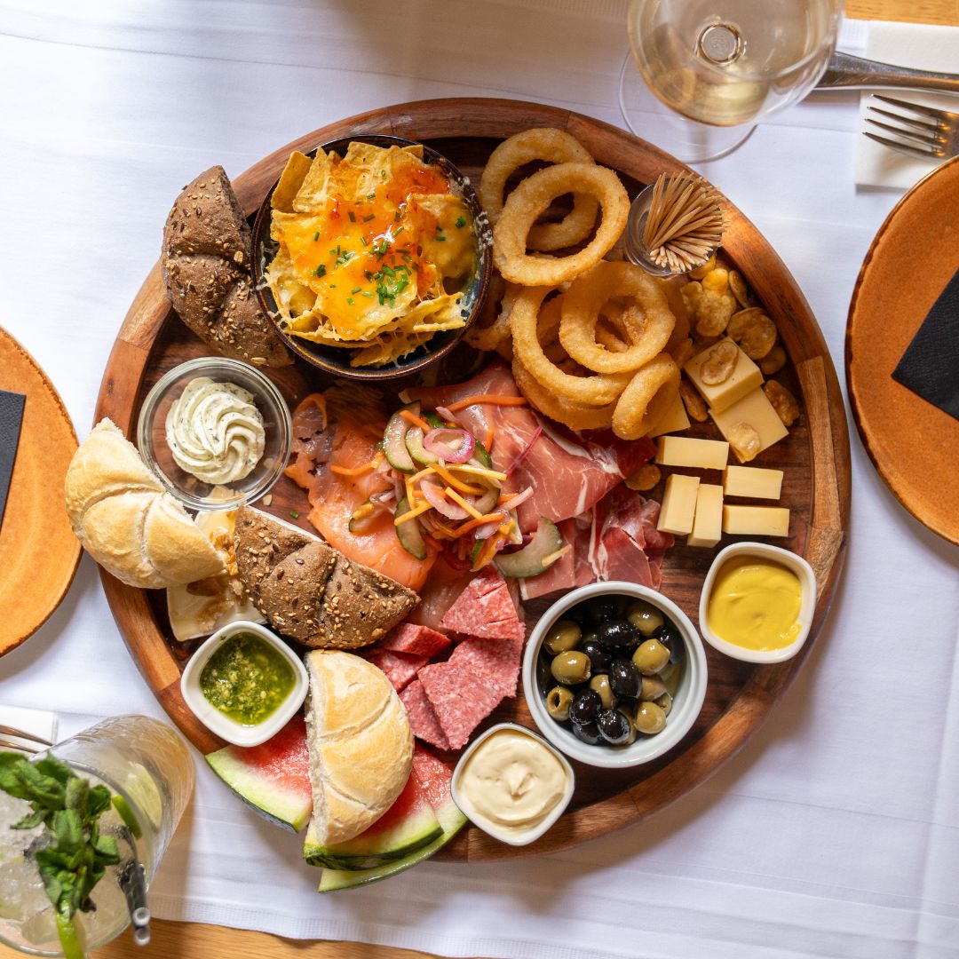 Borrelplank bij Brasserie Hoenshuis en HeerluX