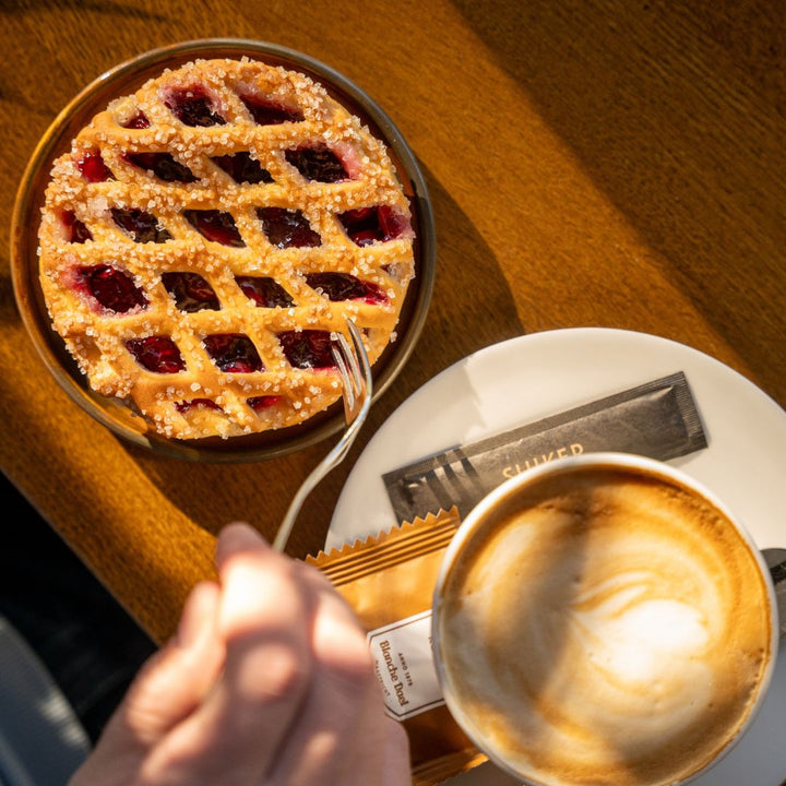 Koffie en gebak bij Brasserie Laurius 