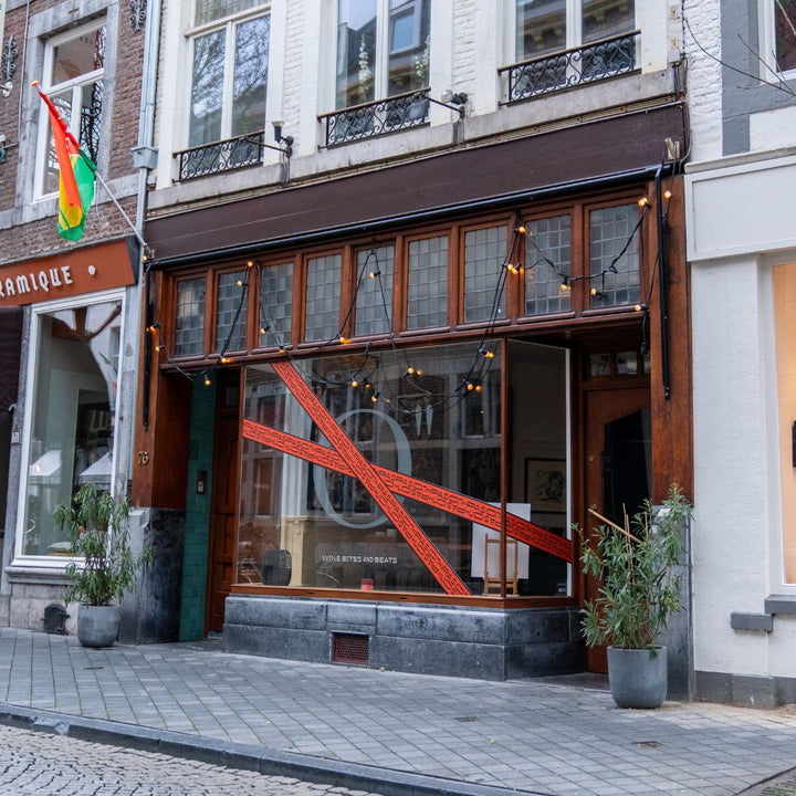 Wijnbar Pas de L'O in Maastricht