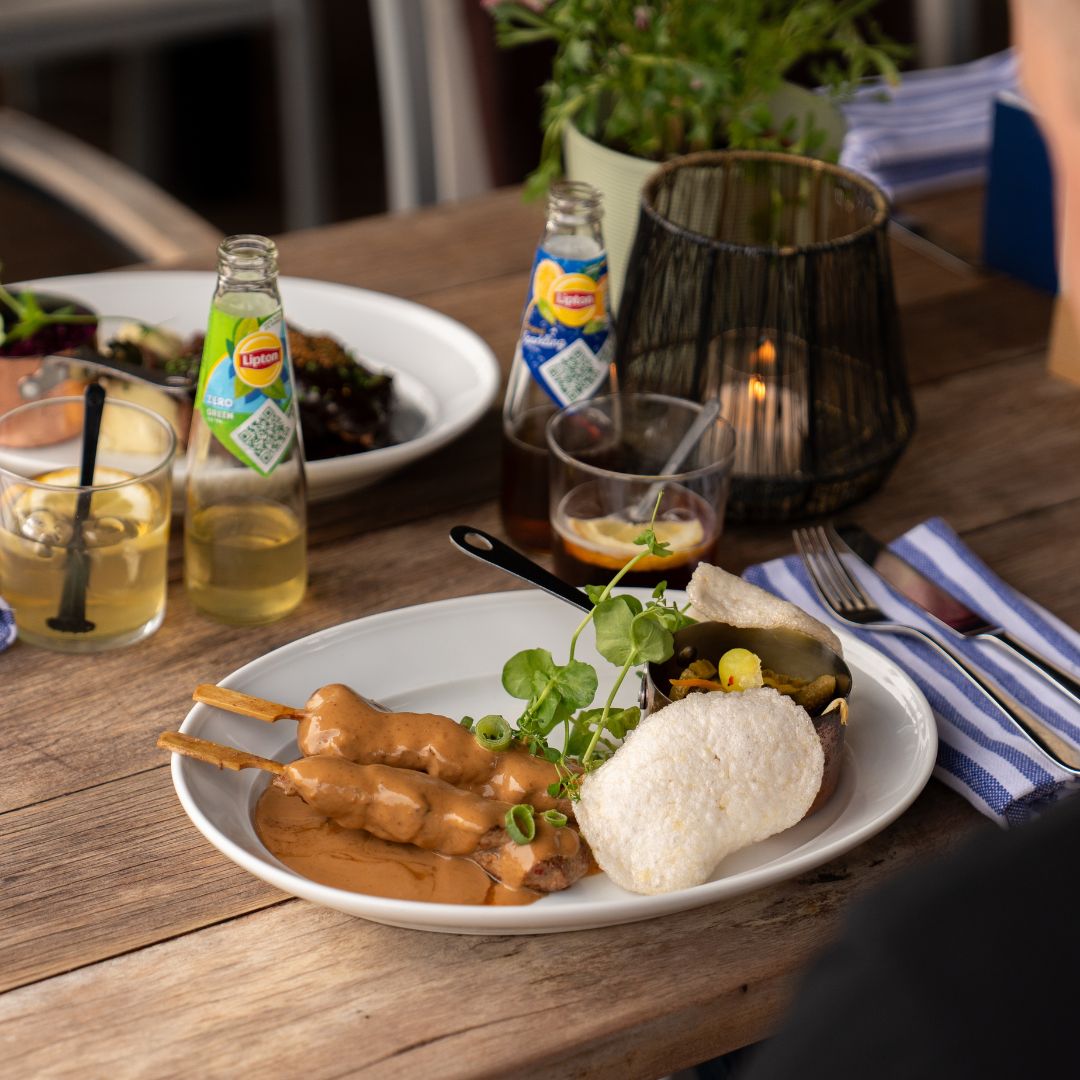 Diner bij A gen Kirk in Wahlwiller