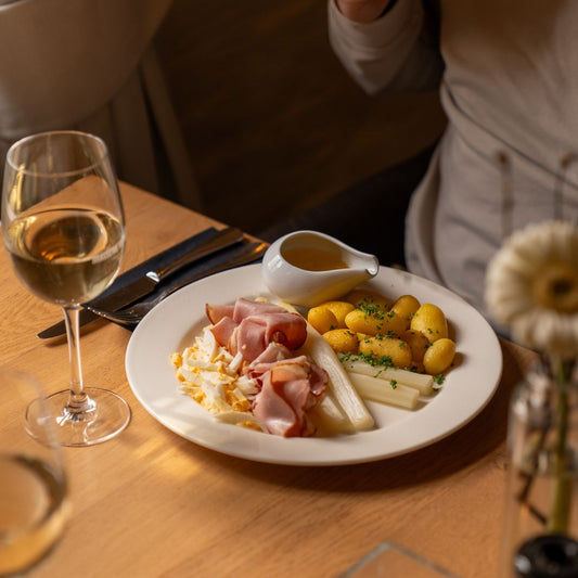 Aspergemenu bij Brasserie Hoenshuis