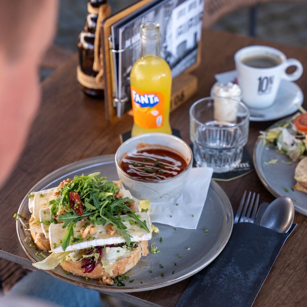 Lunch bij De Kompenie in Neer