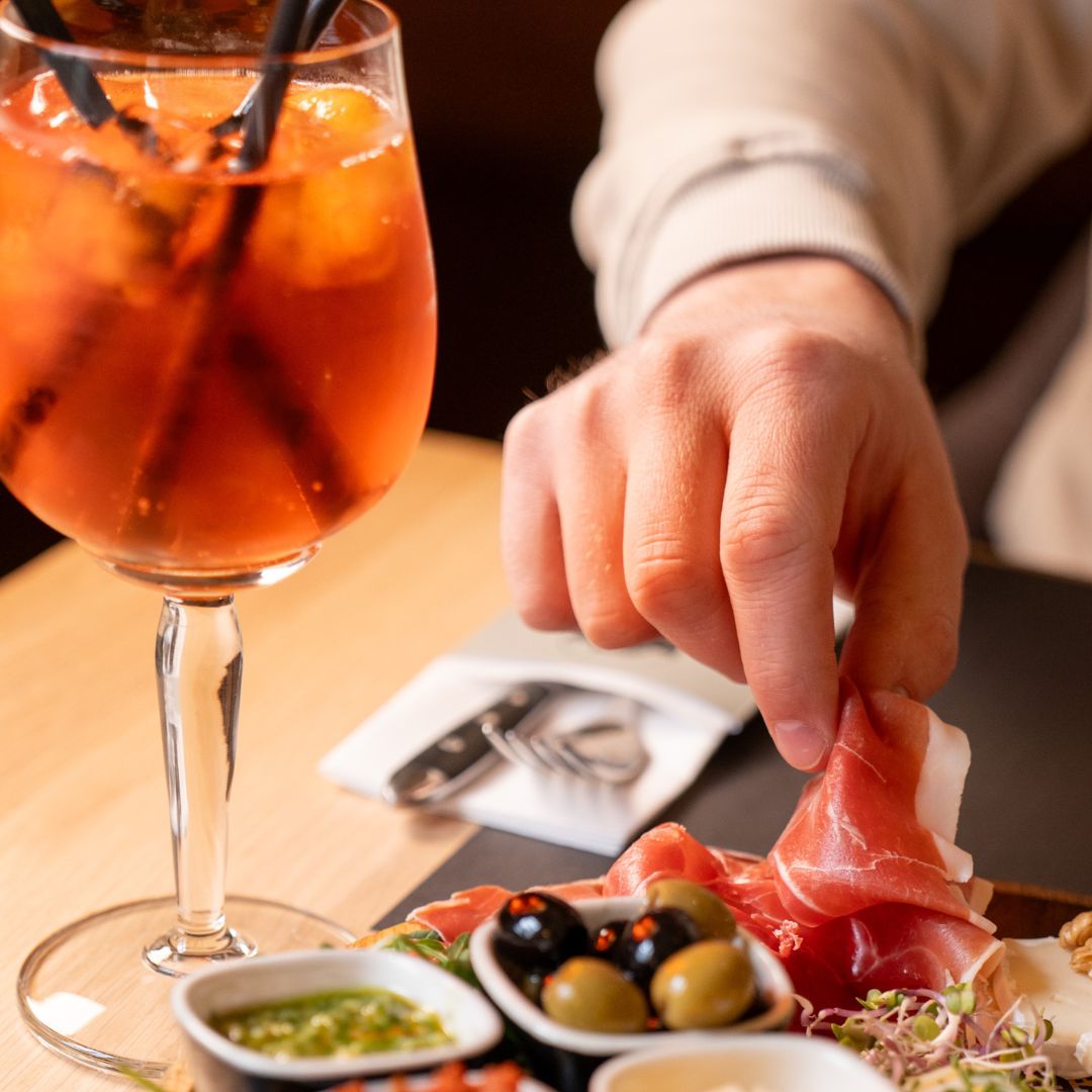 borrelplank en aperol