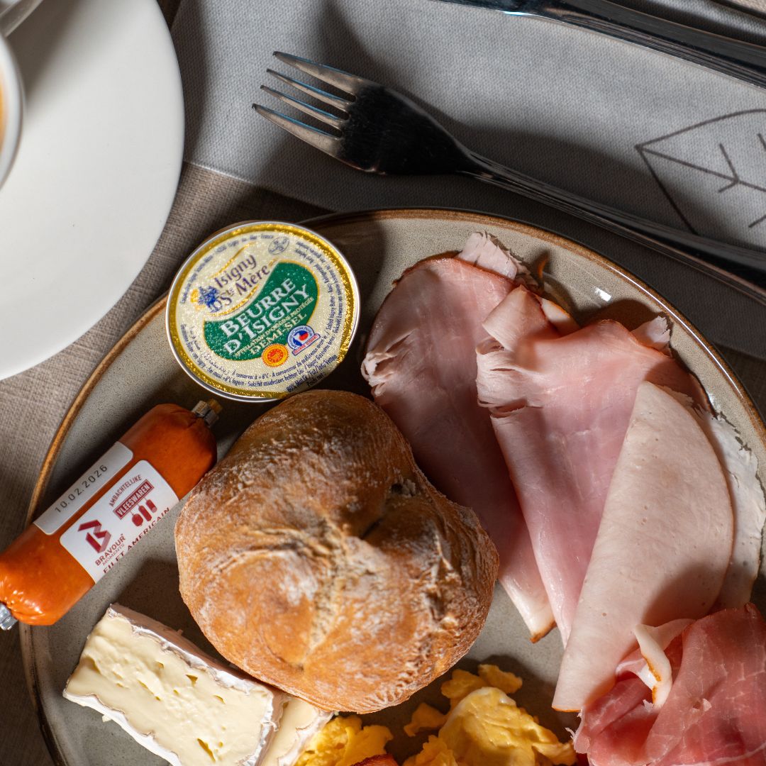 Ontbijtbuffet bij Domein Laurabos in Weert