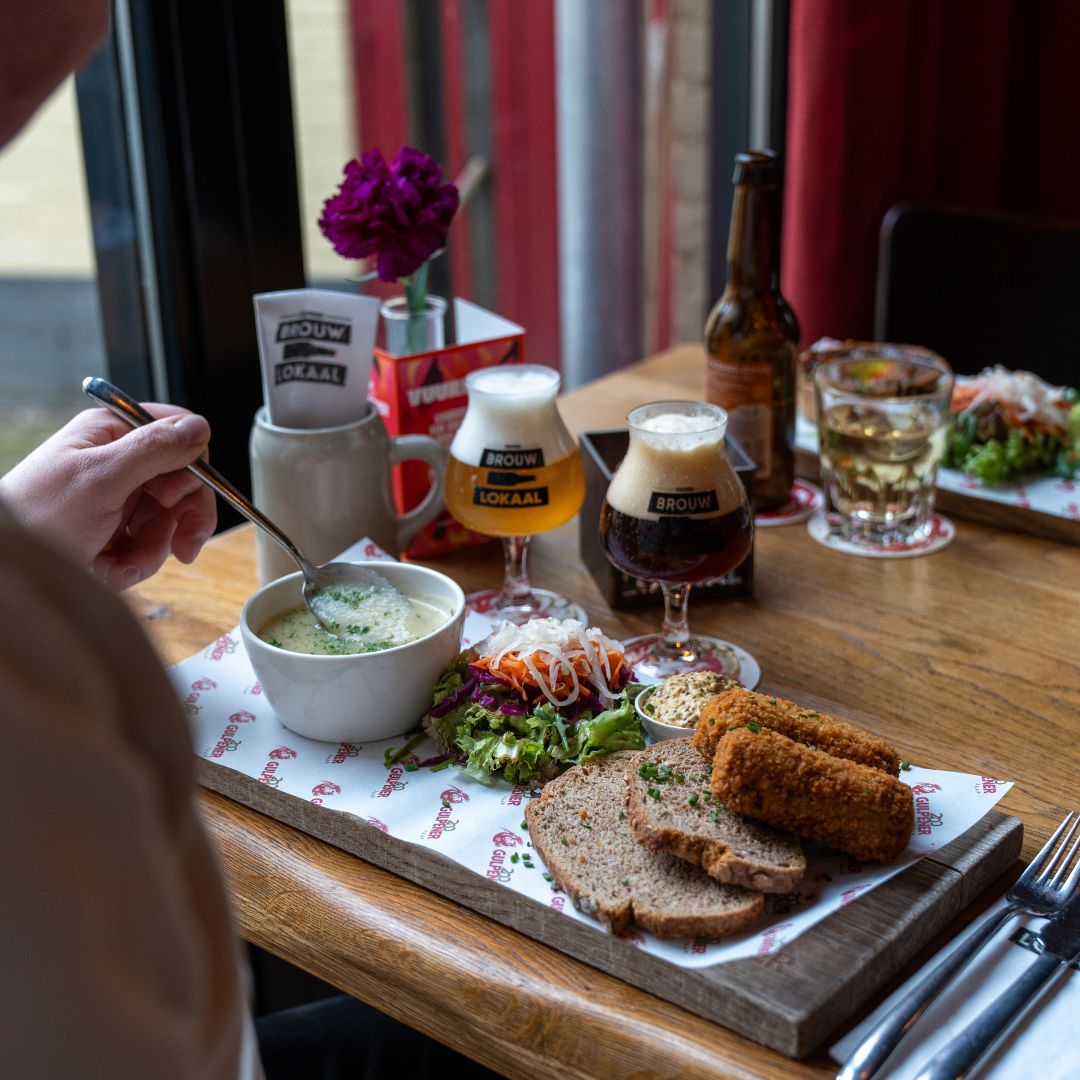Lunch bij brouwlokaal gulpener