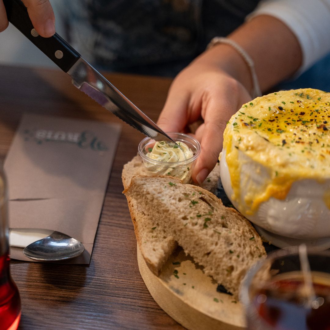 Uiensoep bij Brasserie Bruis in Brunssum