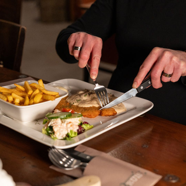 Schnitzel bij Brasserie Bruis in Brunssum