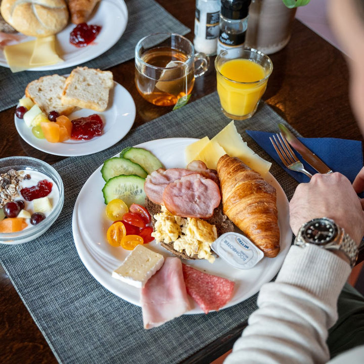 Ontbijtbuffet Hotel De Abdij van Horn