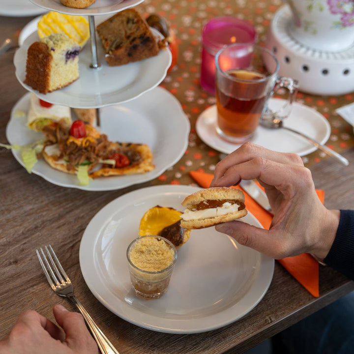 High tea bij Brasserie & Beachclub Vios