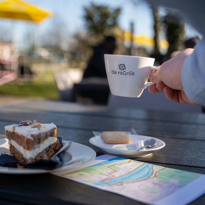 koffie en vlaai bij Buitengoed De Reünie in Eijsden