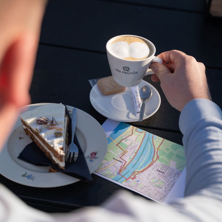 koffie en vlaai bij Buitengoed De Reünie in Eijsden