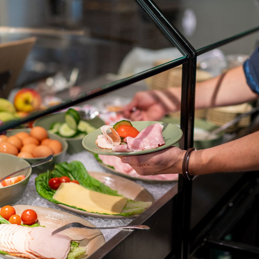 Ontbijtbuffet la place