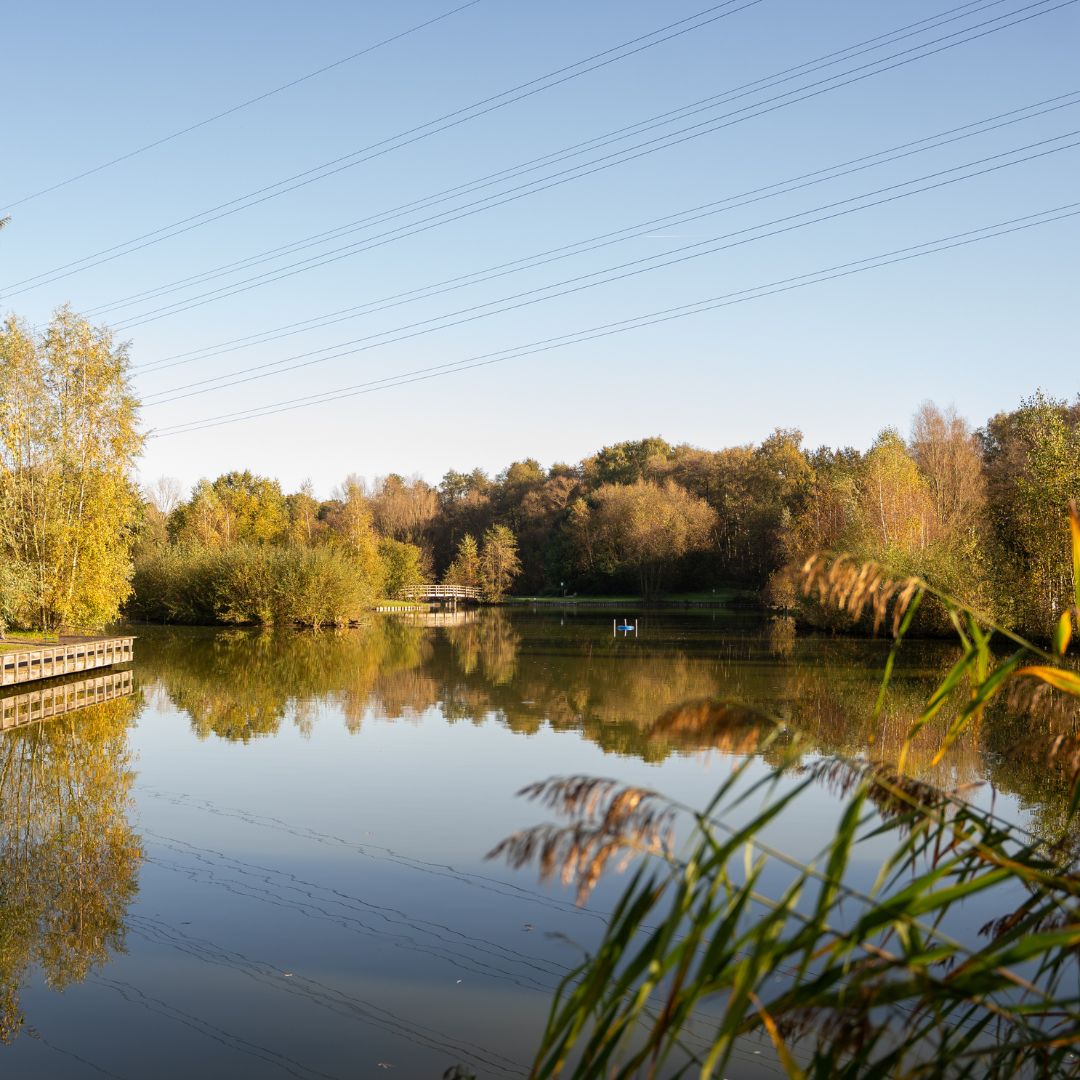 Uitzicht over het water Brasserie HeerluX in Schinveld
