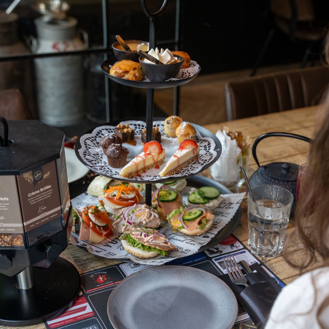 High Tea bij Brasserie Pimmm's in Kerkrade