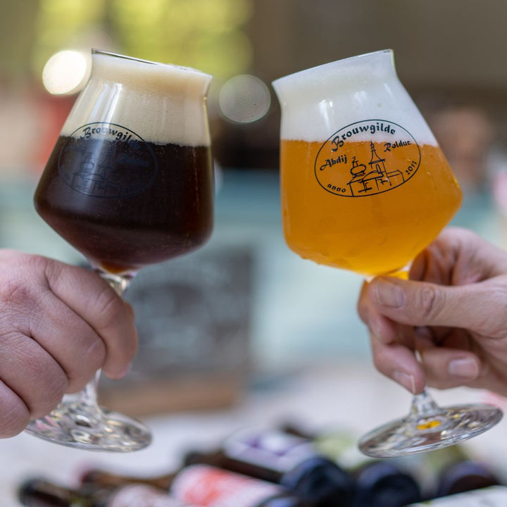 Proosten met Rolduc bier