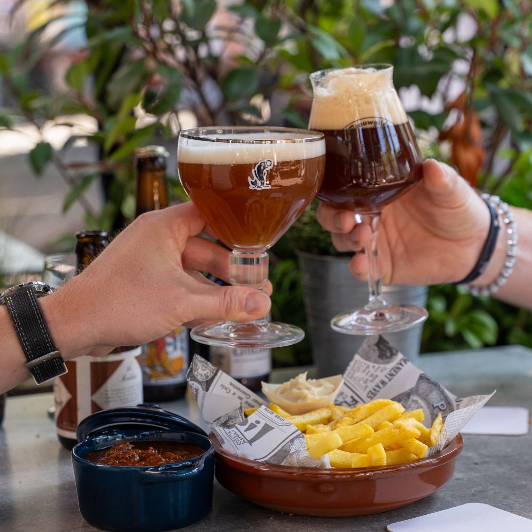 Proosten bij A Jenne Sjlaagboom