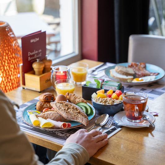 Ontbijten bij Gasterij Berg en Dal in Slenaken