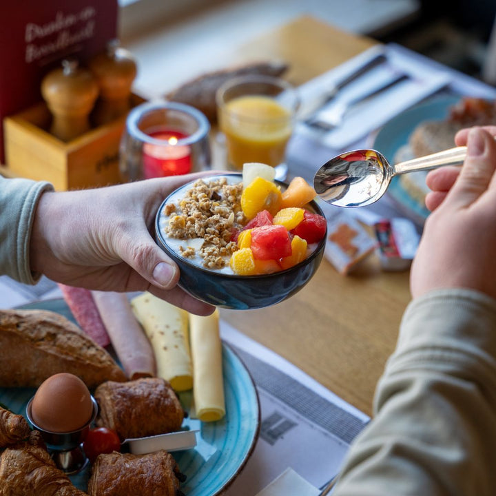 Luxe ontbijtbuffet bij Gasterij Berg en Dal in Slenaken