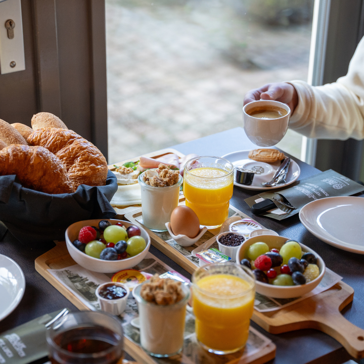 Limburgs ontbijt bij Brasserie Bie De Groeve in Meerssen