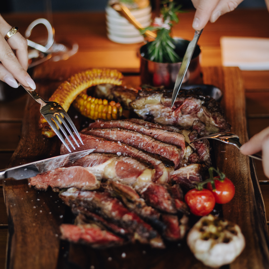 Txogitxu steakmenu bij Carnivor Steakhouse