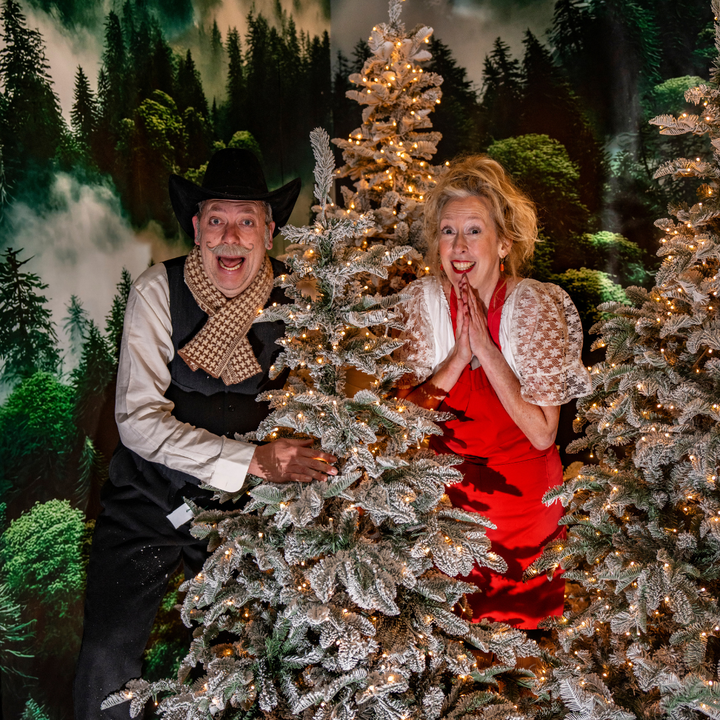 Kersttheater 'De Laatste Herberg III' in het Mystery House van Valkenburg