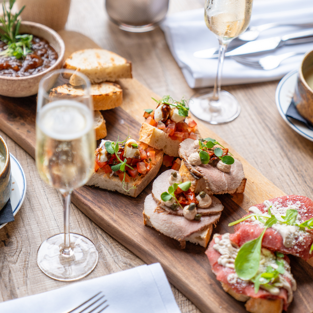 Luxe lunchproeverij bij Kasteel Oost in Valkenburg