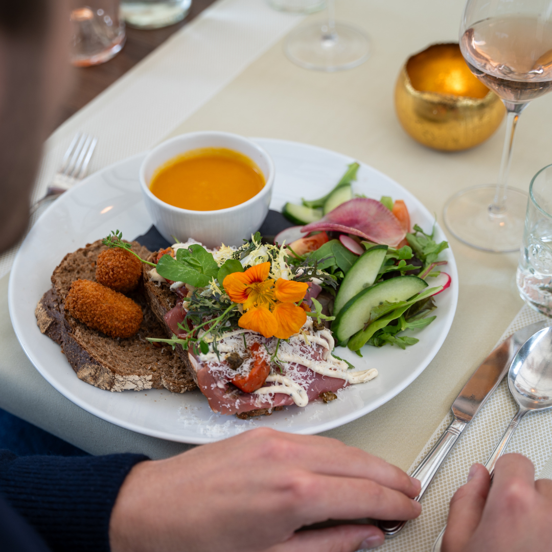 Luxe zondagslunch bij Gasterij 't Oude Poorthuys in Heerlen