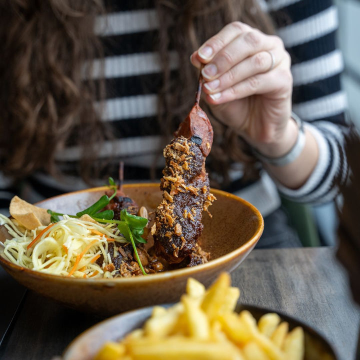 Diner bij Riverside Lounge in Maastricht