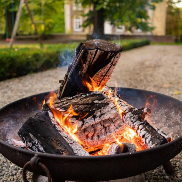 houtvuur bij kasteel puth